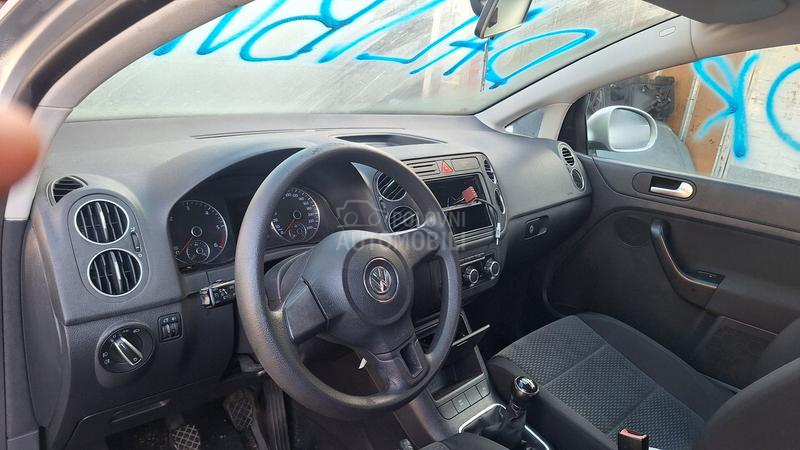 Volkswagen Golf Plus 2003. god. -  kompletan auto u delovima