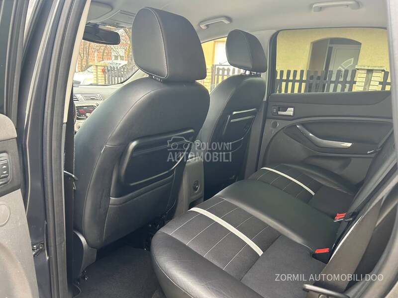 Ford Kuga 2.0D 4x4 iz CH