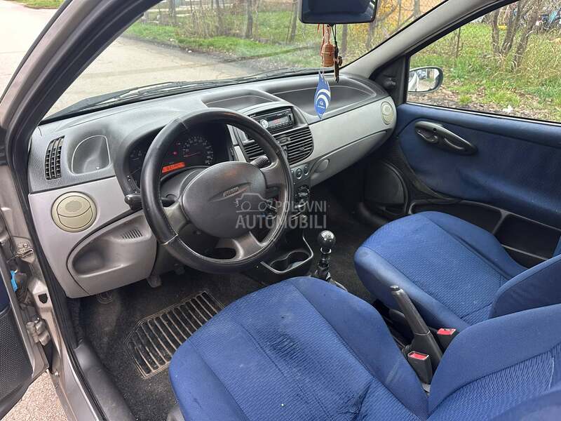 Fiat Punto 1.8 8V