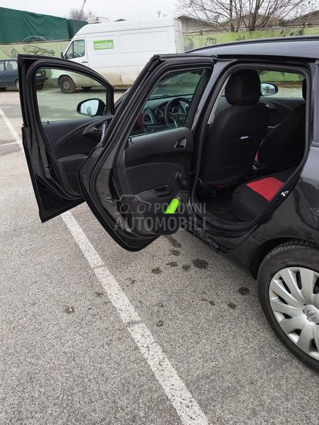 Opel Astra J 