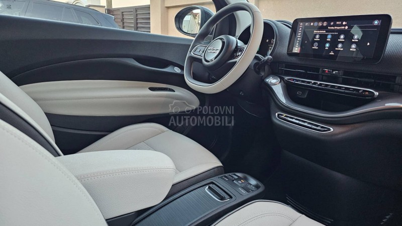 Fiat 500e La prima 3 plus 1
