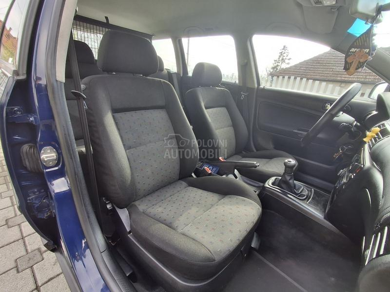 Volkswagen Passat B5 1.9tdi 6b v r e d i
