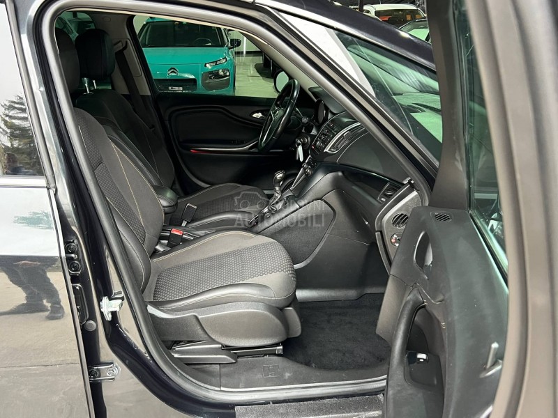 Opel Zafira 