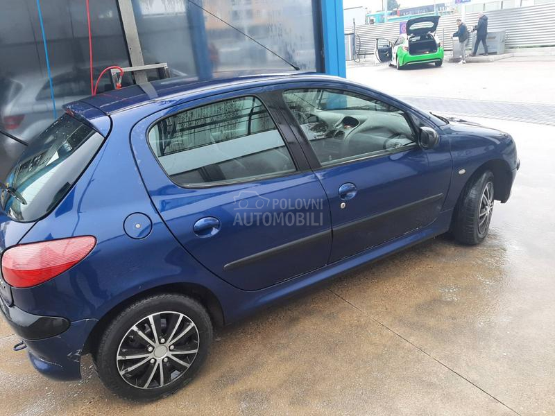 Peugeot 206 H I T N O 5vr.9.2026