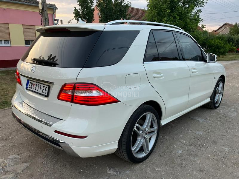 Mercedes Benz ML 350 