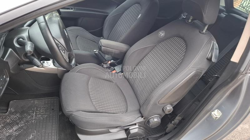 Alfa Romeo MiTo 1.4 TURBO, NOVA