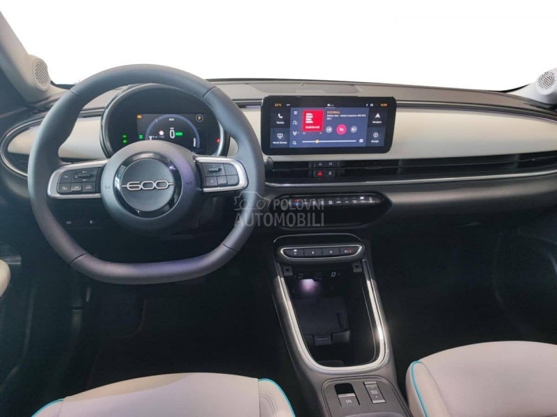 Fiat 600 1.2 MHEV LA PRIMA