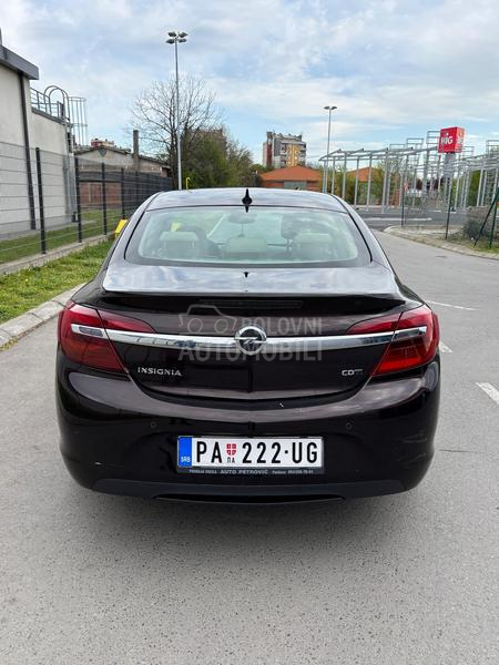 Opel Insignia 2.0