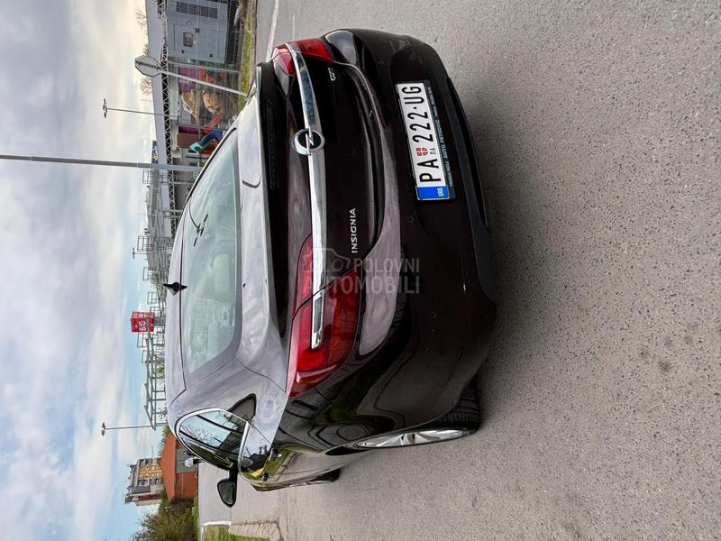 Opel Insignia 2.0