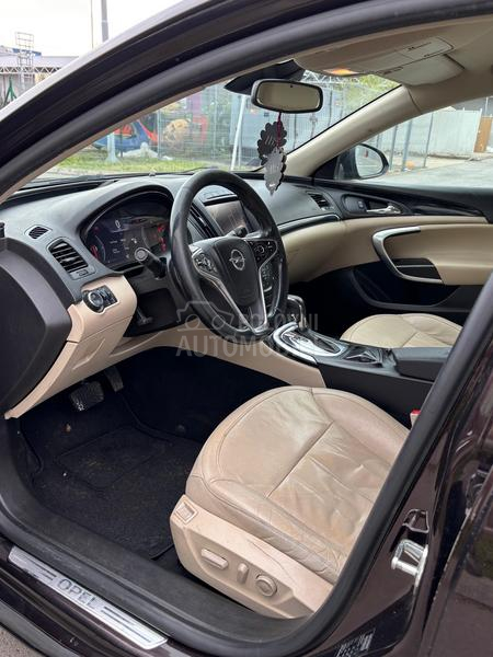 Opel Insignia 2.0
