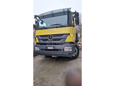 Mercedes Benz 1833 acor