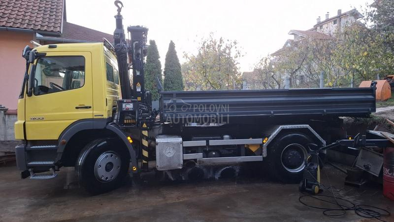 Mercedes Benz 1833 axor