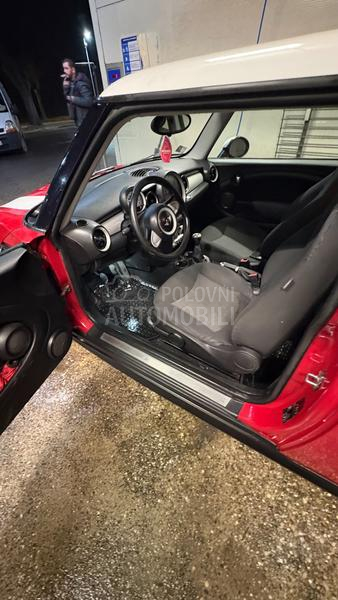 MINI Cooper 1,6