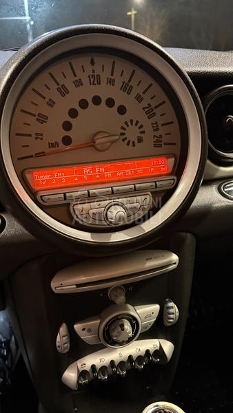 MINI Cooper 1,6