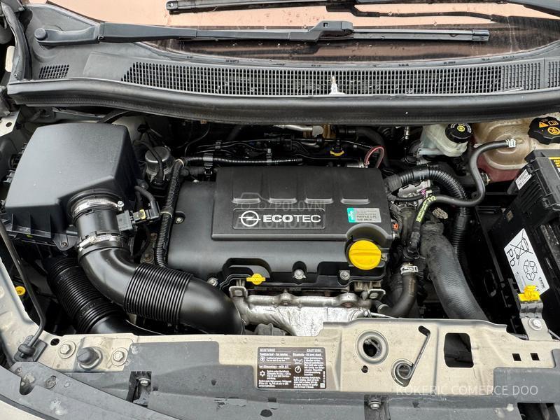 Opel Meriva 1.4 COSMO CH