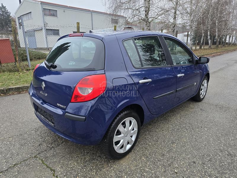 Renault Clio 1.6B