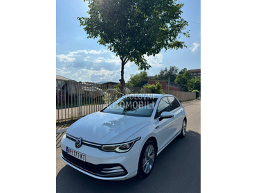 Volkswagen Golf 8 style/iq/head-up