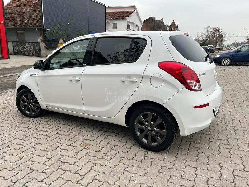 Hyundai i20 1.2 Švajcarac