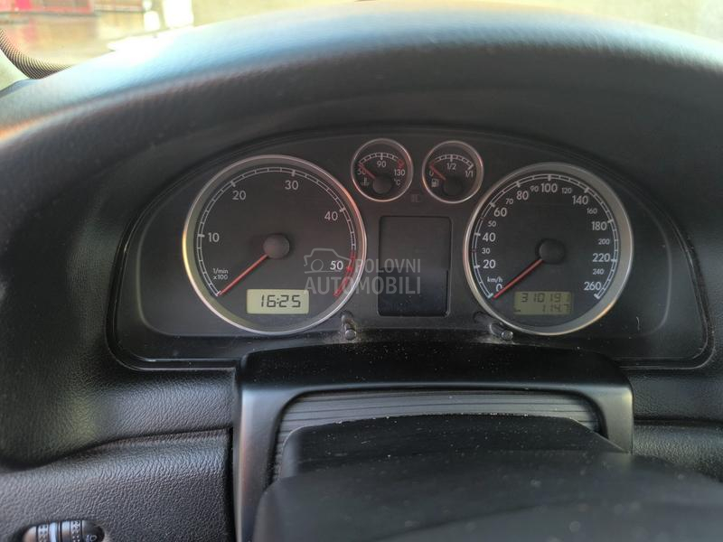 Volkswagen Passat B5.5 1.9