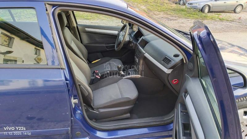 Opel Astra H 1.7 CDTI