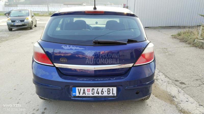 Opel Astra H 1.7 CDTI