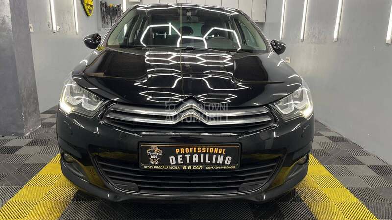 Citroen C4 P R E M I U M Ehdi