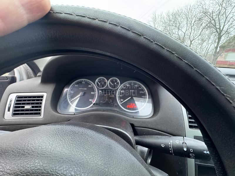 Peugeot 307 2.0 HDI PANO
