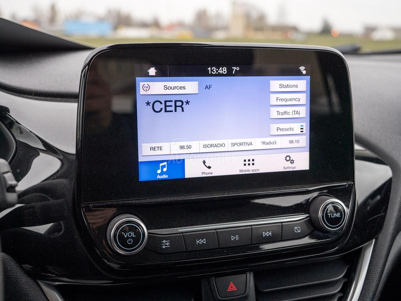 Ford Fiesta 1.1 b TREND HIGH