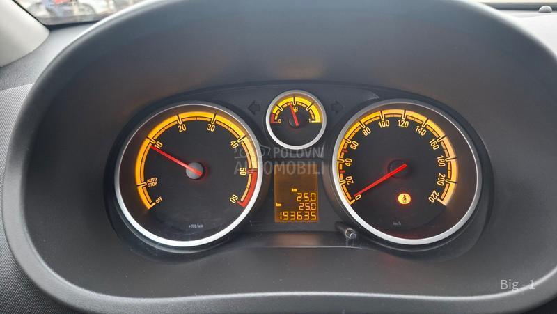 Opel Corsa D 1.3 Mjet N A V I