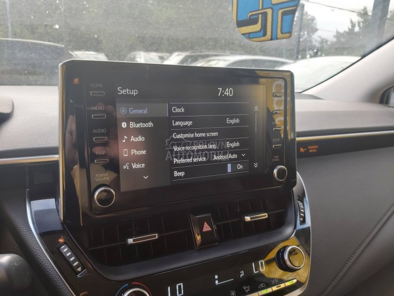 Toyota Corolla 1.5 LUNA  AT