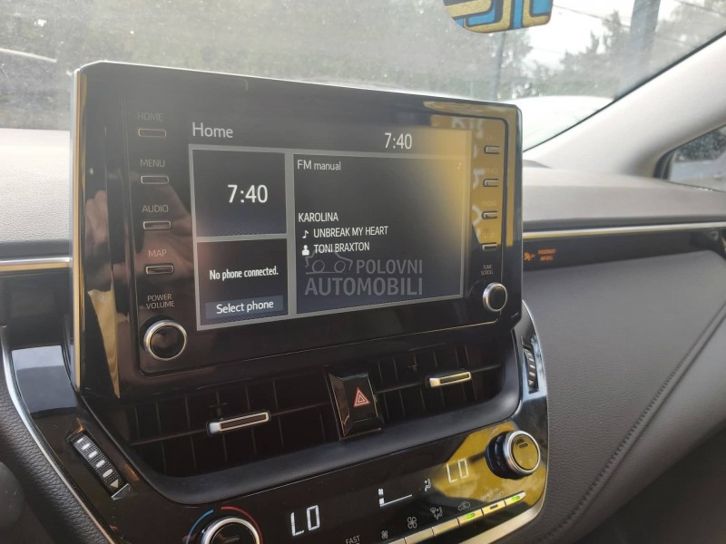 Toyota Corolla 1.5 LUNA  AT