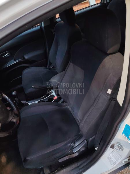 Mitsubishi Outlander 4WD