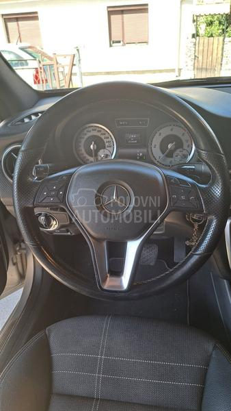 Mercedes Benz A 220 AMG