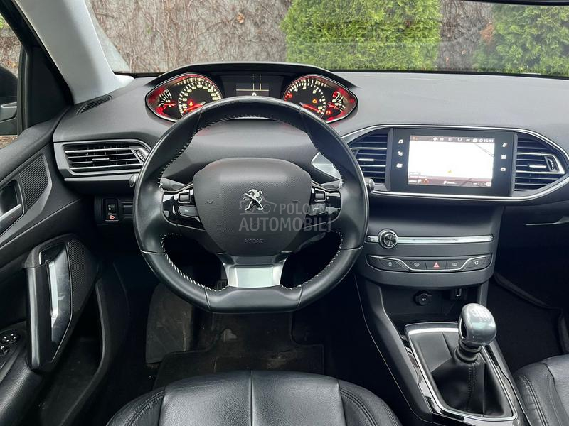 Peugeot 308 1.5 HDI Executive