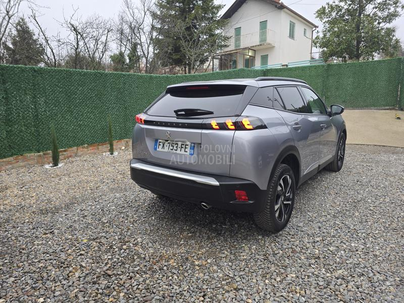 Peugeot 2008 ALLURE