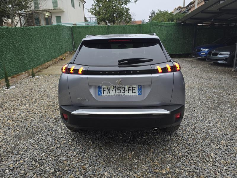 Peugeot 2008 ALLURE