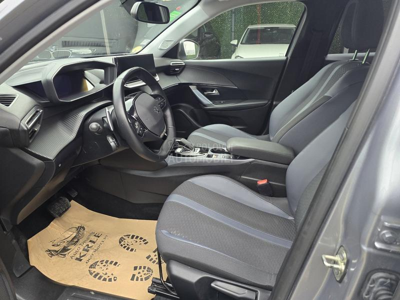 Peugeot 2008 ALLURE