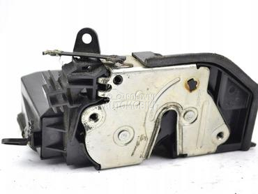 Unutrašnja brava, kvaka za BMW 125, 750, 118 ... od 2002. do 2014. god.