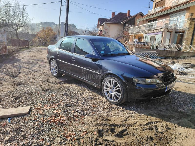 Opel Vectra B 
