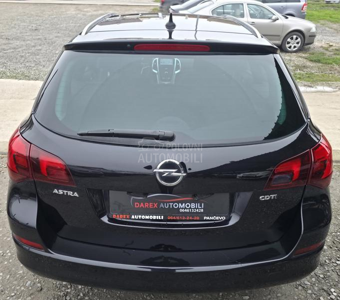 Opel Astra J 1.7 CDTI N.A.V.I