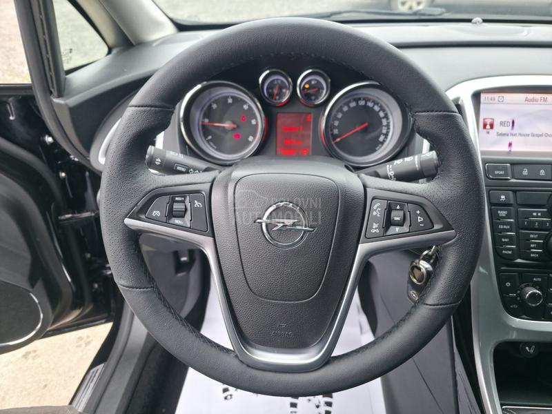 Opel Astra J 1.7 CDTI N.A.V.I