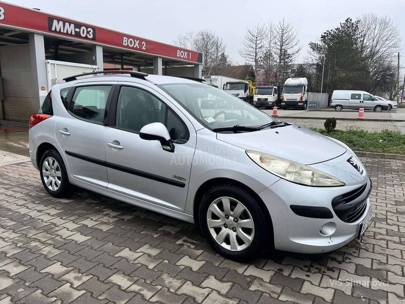 Peugeot 207 1,4i