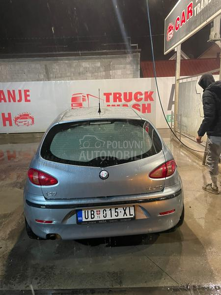 Alfa Romeo 147 