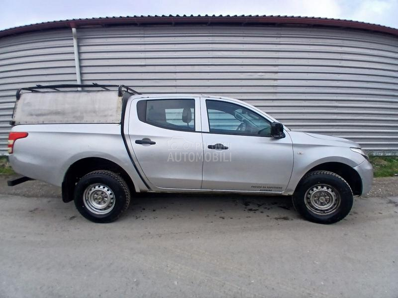 Mitsubishi L200 