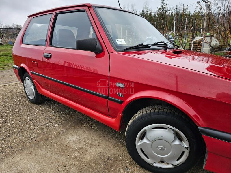 Zastava Yugo In L 1.1 salon