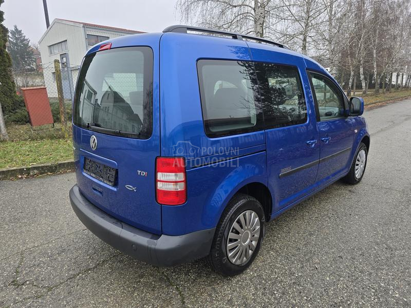 Volkswagen Caddy 1.6Tdi  7 SEDISTA