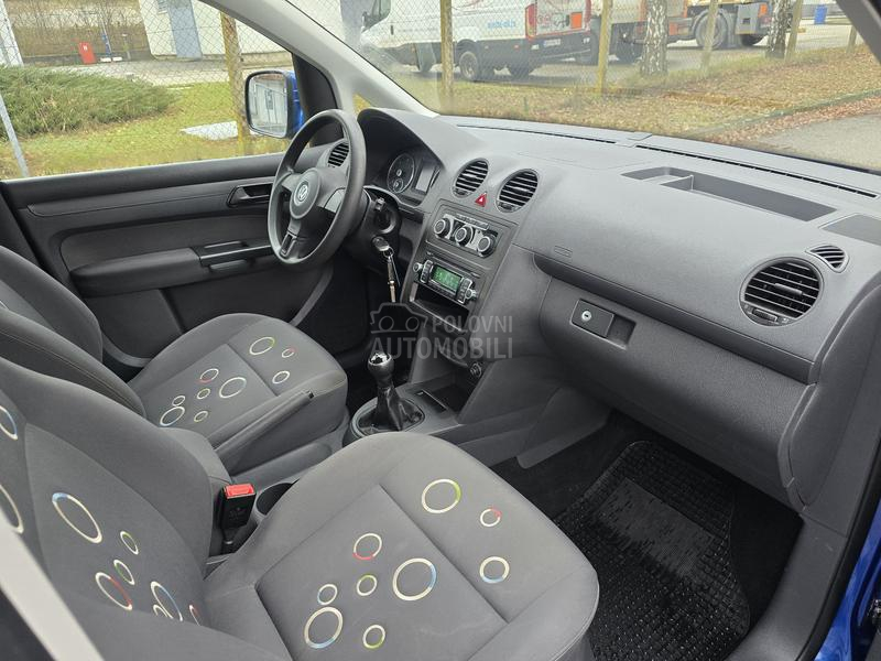 Volkswagen Caddy 1.6Tdi  7 SEDISTA