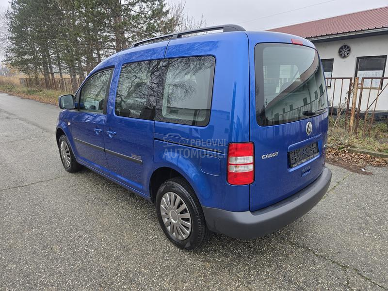 Volkswagen Caddy 1.6Tdi  7 SEDISTA