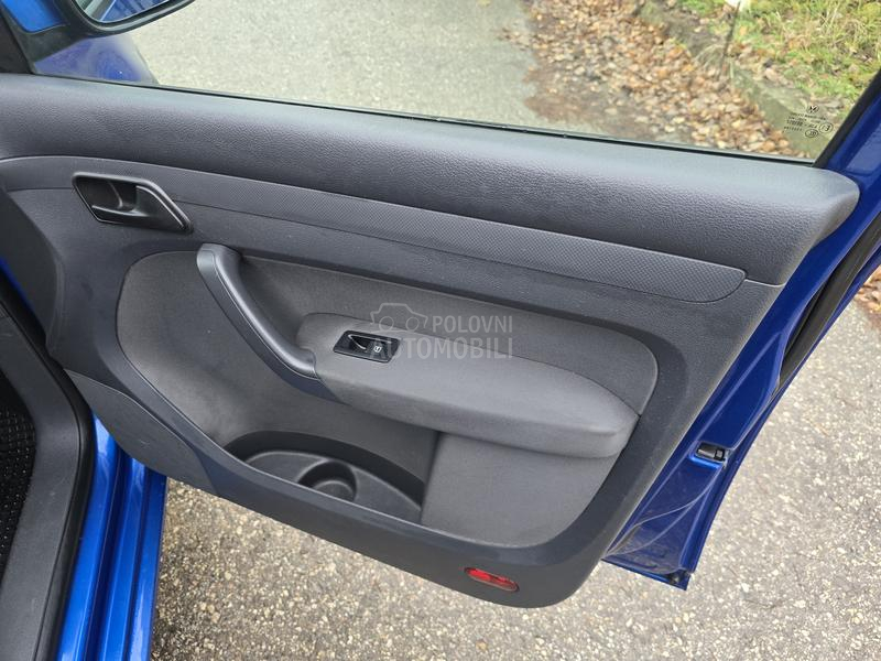 Volkswagen Caddy 1.6Tdi  7 SEDISTA