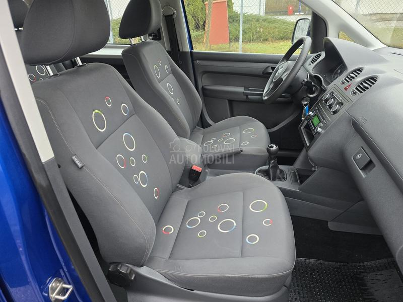 Volkswagen Caddy 1.6Tdi  7 SEDISTA
